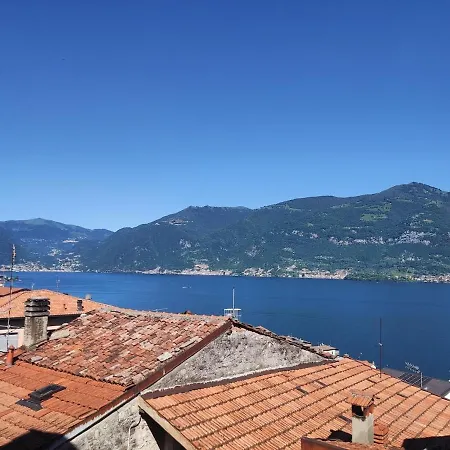 Anna House View Balcony Holiday home Lezzeno